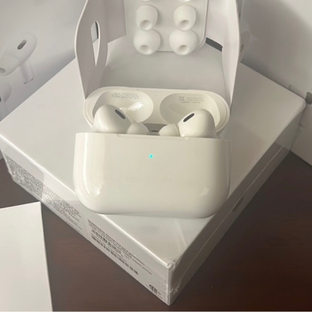AirPods Pro Gen 1 with Charging Case- New Sealed in Box